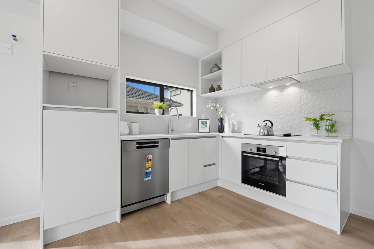 Affordable Brand-New Homes - Mehr