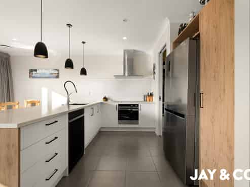 51 Jack Lachlan Drive, Beachlands