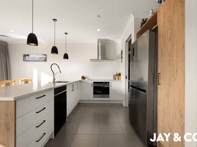51 Jack Lachlan Drive, Beachlands