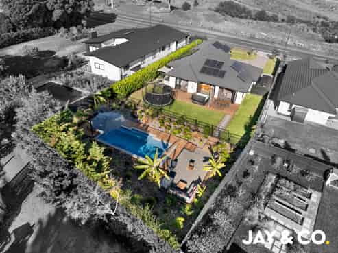 51 Jack Lachlan Drive, Beachlands
