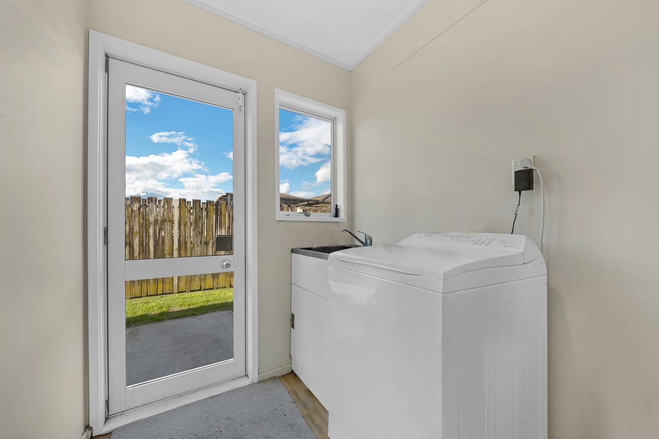#GAMEDAY - CHEAPEST 4 BED IN PAPAKURA! - Mehr