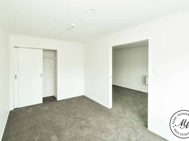 10C/30 Westward Ho, Glen Eden
