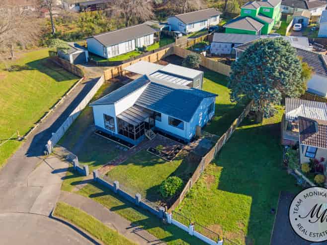 9 Blackgate Place, Weymouth