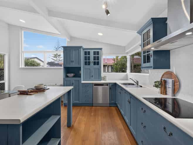 168 Rocking Horse Road, Southshore