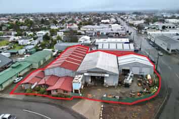 Substantial Industrial Workshop Complex