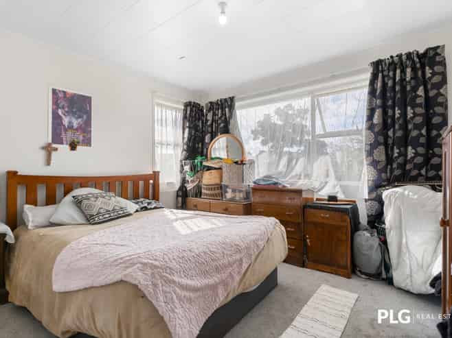 2 Awakino Place, Manurewa