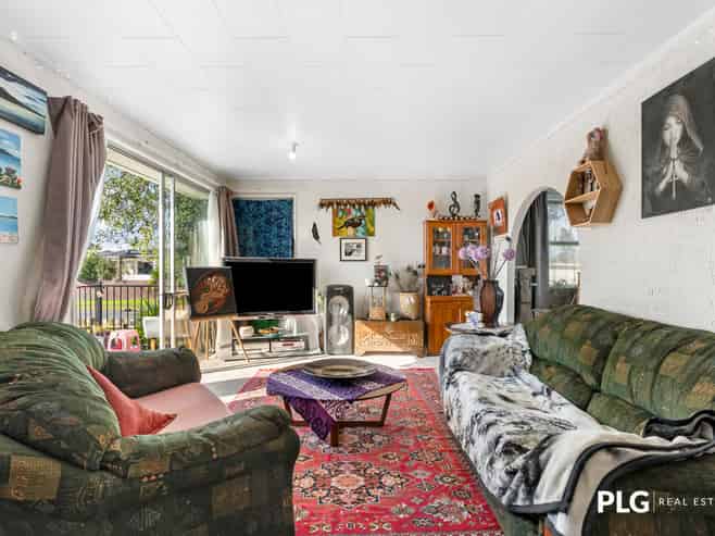 2 Awakino Place, Manurewa