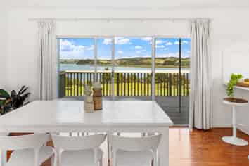 Auckland - Address withheld