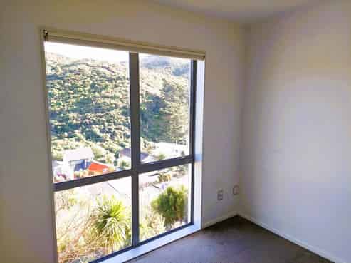 29 Saddleback Grove, Karori