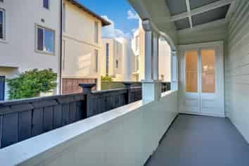 75  Gladstone Road, Parnell