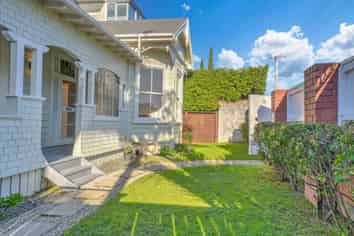 75  Gladstone Road, Parnell