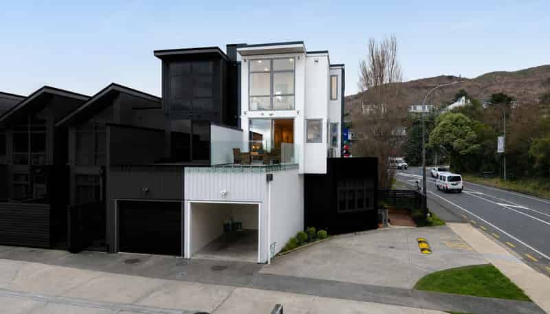 1/34 Main Road, Tawa