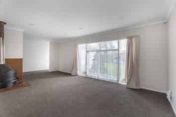 9 Kuaka Place, New Lynn