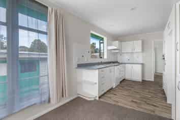 9 Kuaka Place, New Lynn