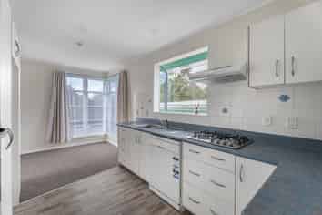 9 Kuaka Place, New Lynn