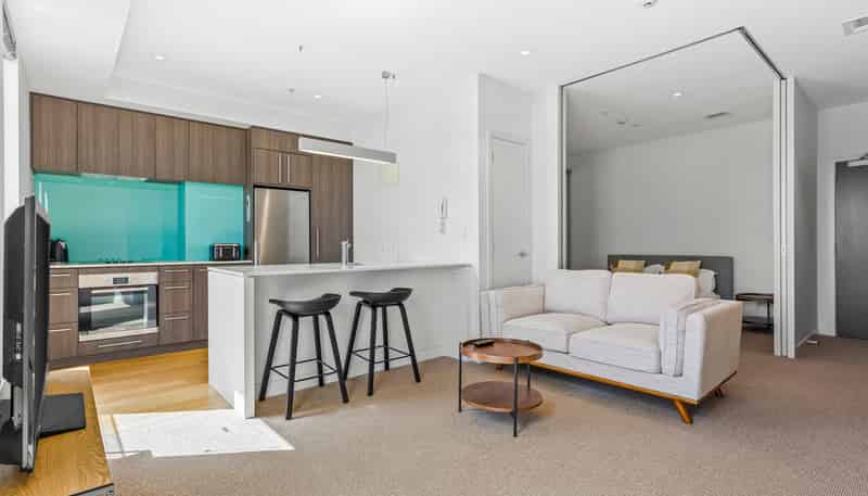 303/8 nugent street, Auckland Central