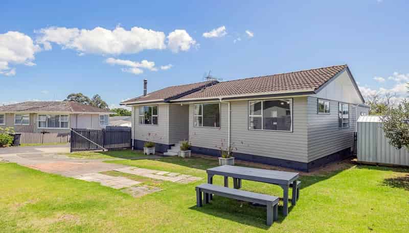 52 Hobart Crescent, Wattle Downs
