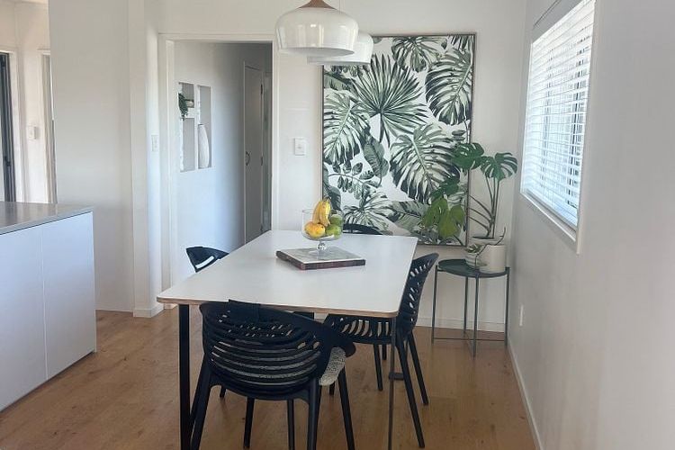 3 Bed + Home office Modern home – další