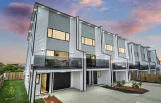 1/18 Hutchinsons Road, Bucklands Beach