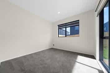 6 Farranfore Road, Opaheke
