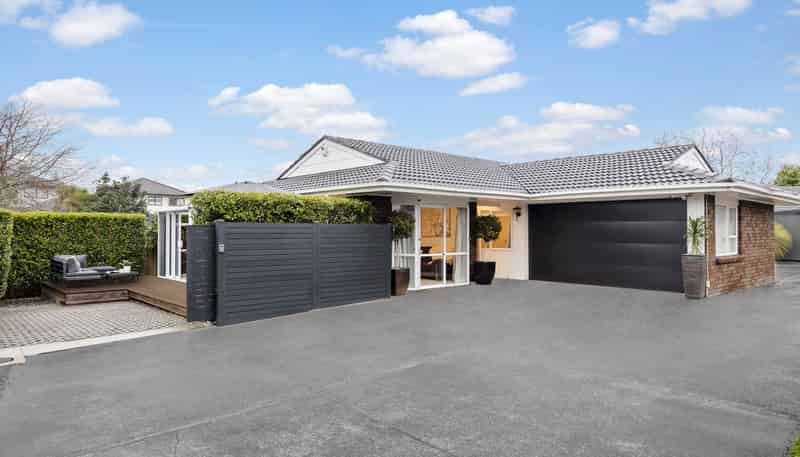 1/14 Kallaroo Place, Botany Downs