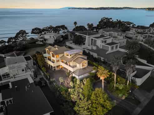 34 Marellen Drive, Red Beach