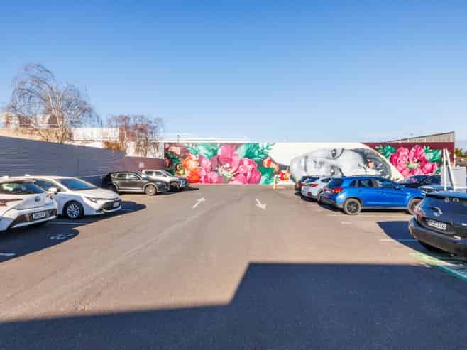 Premium Fully-Leased Office Investment