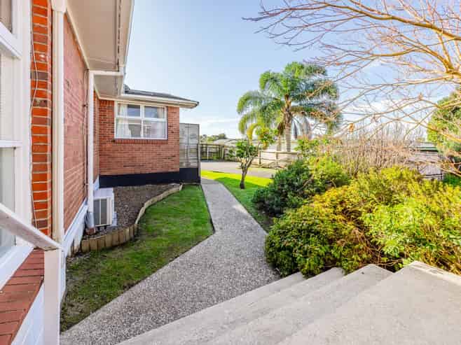 2/67a Alfred St, Onehunga