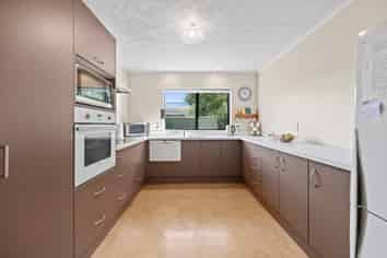 416A Botanical Road, West End