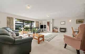 416A Botanical Road, West End