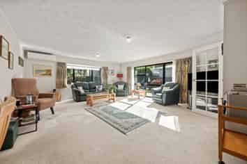 416A Botanical Road, West End