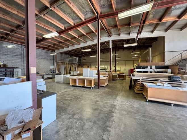 Functional 617sqm Warehouse + Exclusive Yard