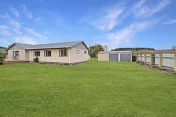 16 Brown Street, Foxton