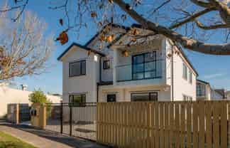 R2/7A Mathesons Rd, Phillipstown