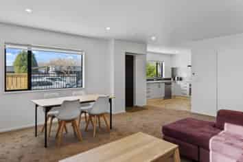 R2/7A Mathesons Rd, Phillipstown