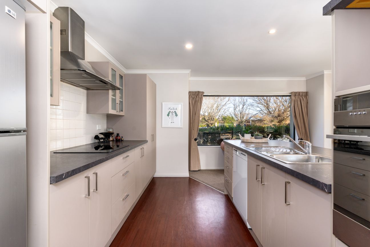 The Family Home You've Been Waiting For - Vista 2