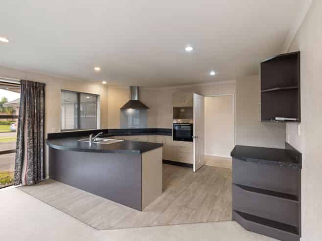 8 Geneva Terrace, Kelvin Grove