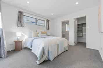 31A Meadowood Drive, Unsworth Heights