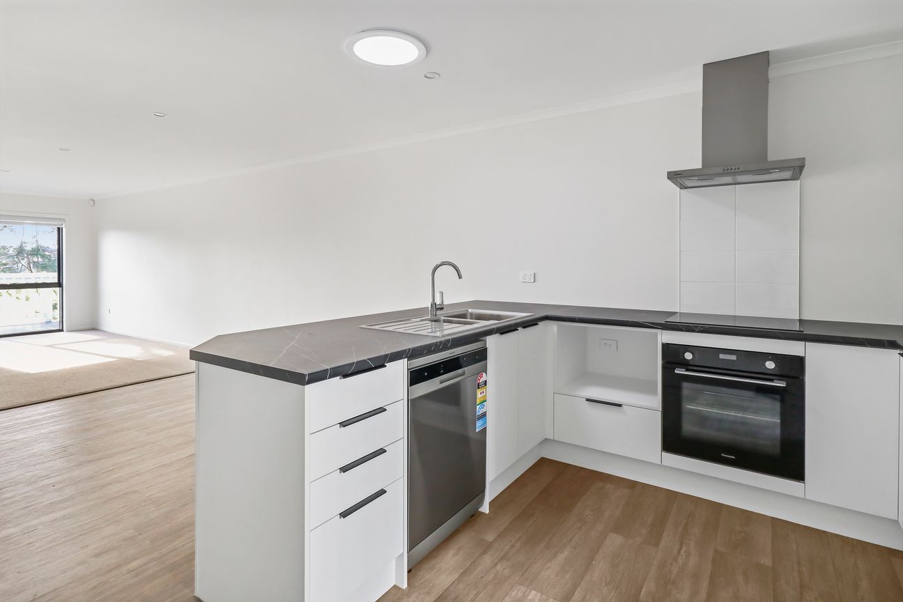 Modern unit for rent! - Ansicht 2