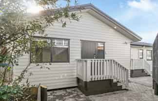 2/72 Alabaster Drive, Papatoetoe