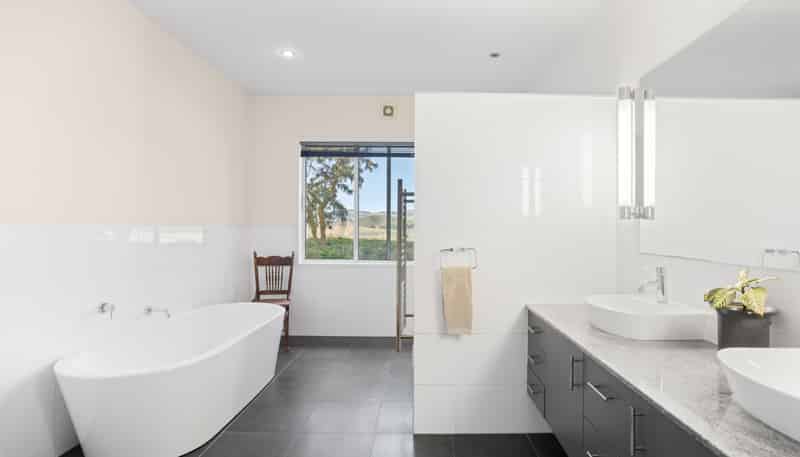 284 Paynters Road, Fairhall