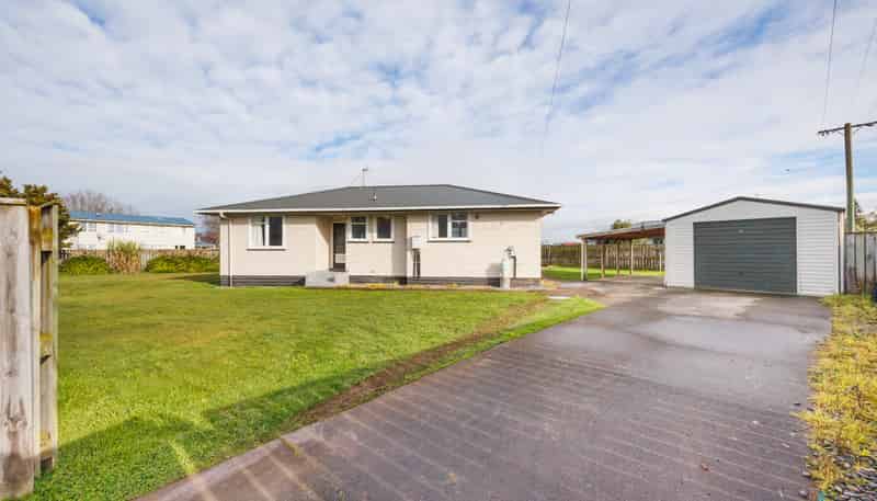 33 Holland Crescent, Bulls