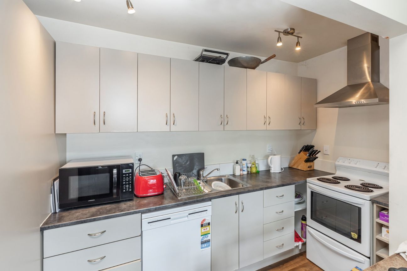 Six Bedroom Front House Walking Distance To The University Of Canterbury - Ansicht 2