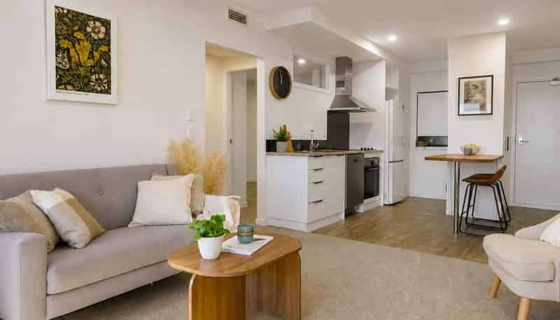 2B/16 Constable Street, Newtown