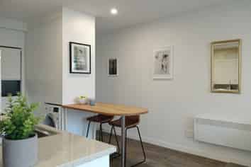 2B/16 Constable Street, Newtown