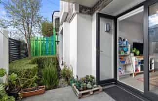2B/16 Constable Street, Newtown