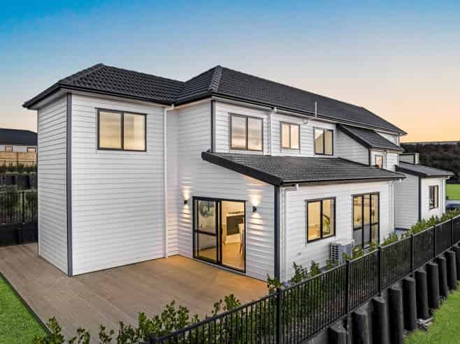 61 Rongoa Maori Way, Pukekohe