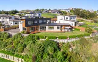 131 Endeavour Drive, Whitby