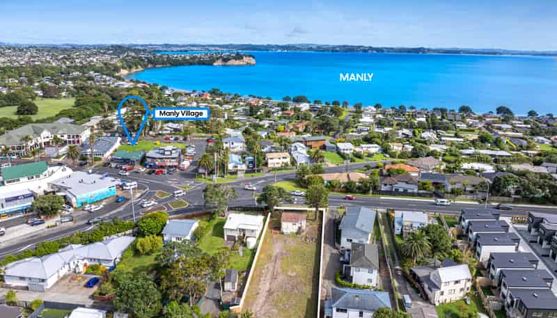 929 Whangaparaoa Road, Manly