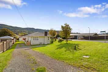 50 Coast Road, Wainuiomata